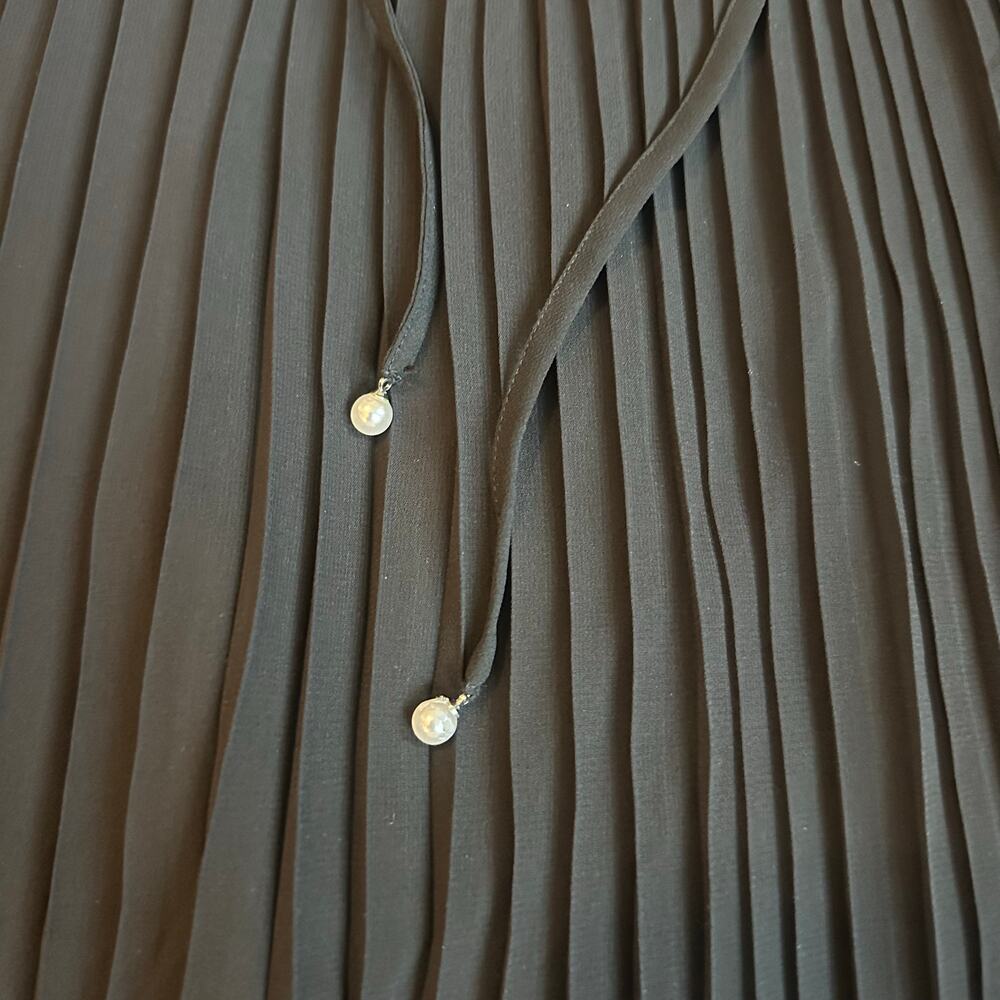 Sam Edelman Black Accordion Pleated, High Lo, Lined, Belted, Midi Dress- 2 - Picture 7 of 12
